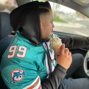 Meet your Posher, Robert